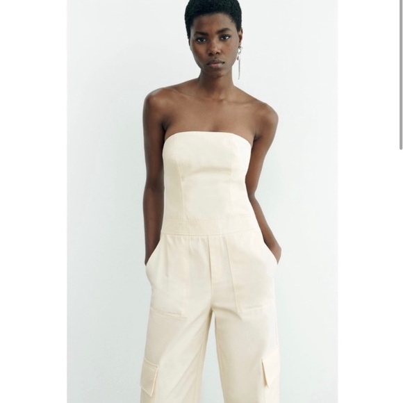 NWT Zara Strapless Wide Leg Cargo Jumpsuit in Off-White - Picture 7 of 16